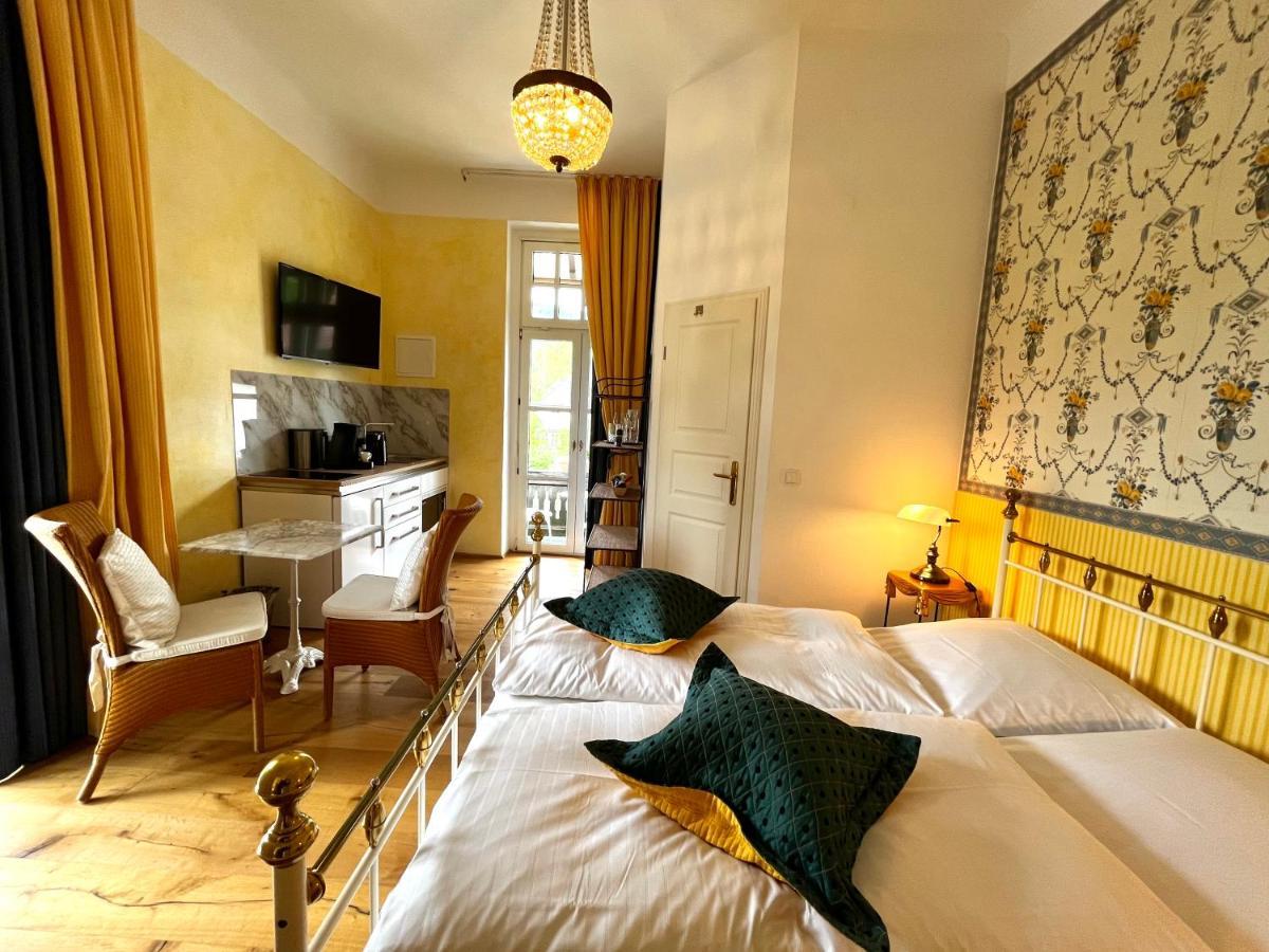 Park Villa Zentral Am Mittelrhein - Zimmer & Apartments Boppard Exterior foto
